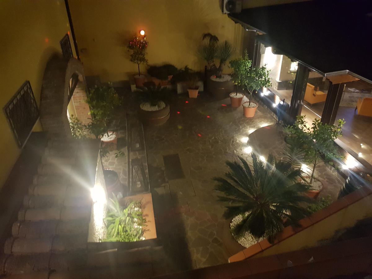 Il Borghetto Hotel Ristorante Lamezia Terme Exterior photo